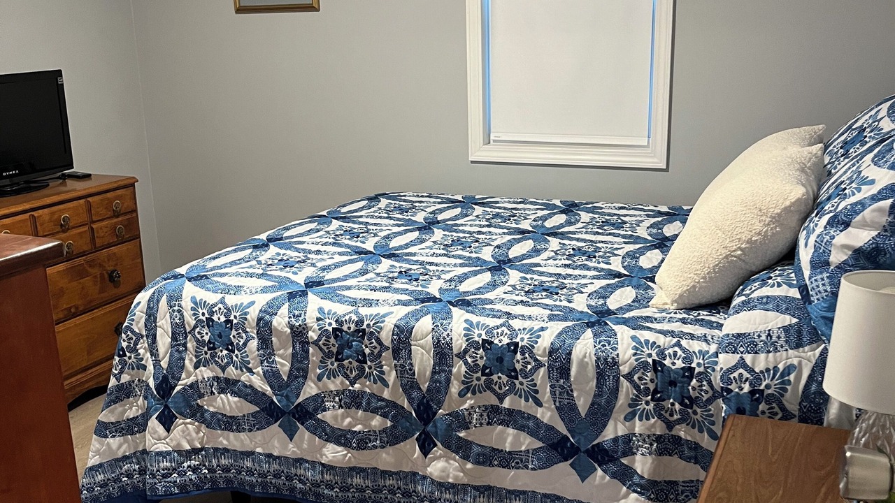 Photo of Bedroom in Glens Falls