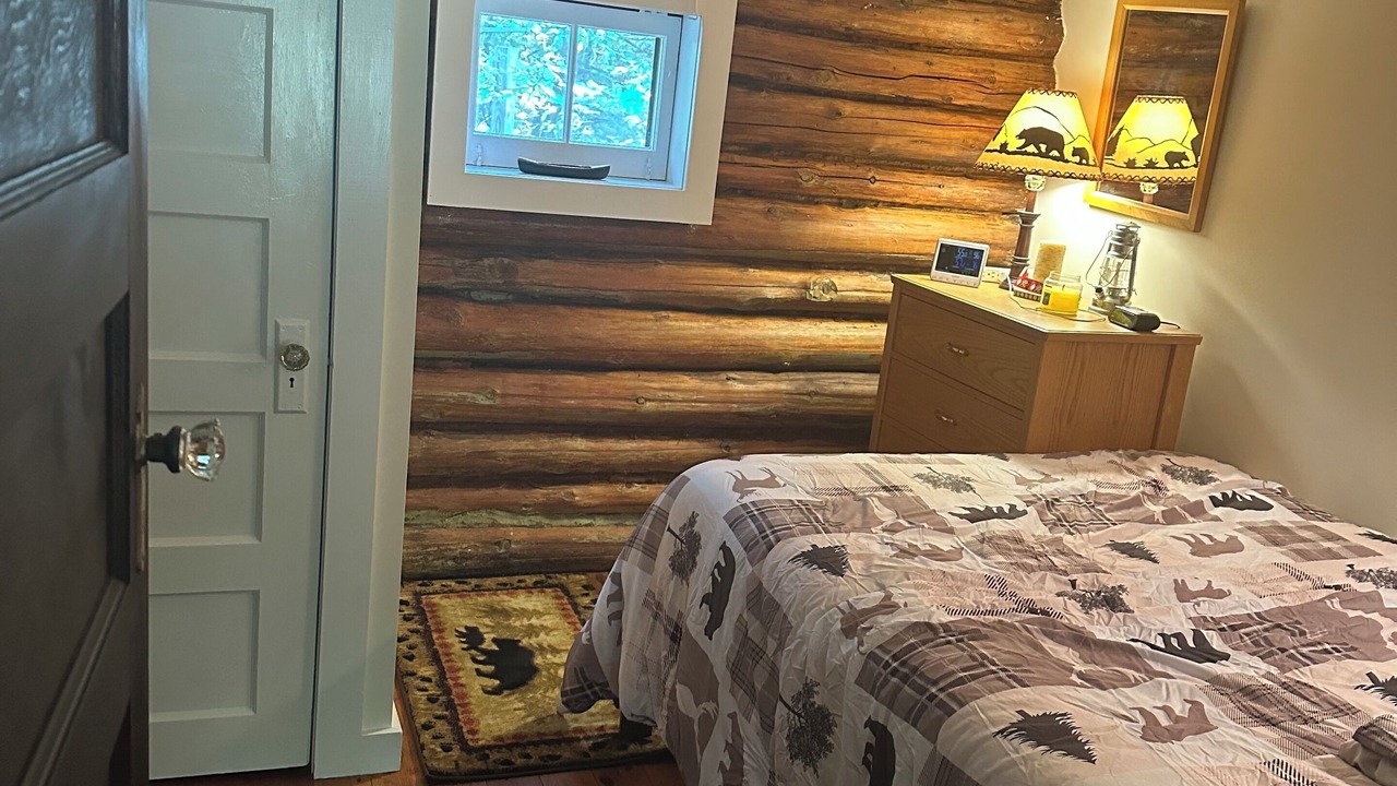 Photo of Bedroom in Olmstedville