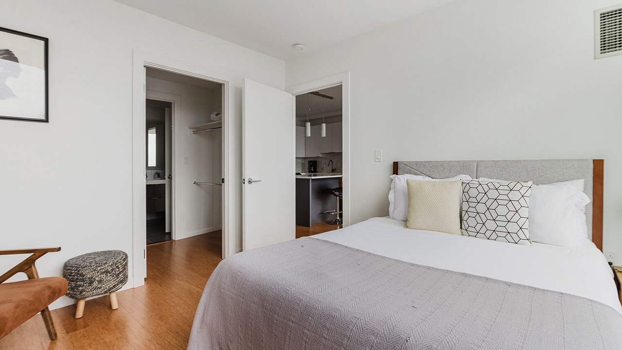 Photo of Bedroom in Chinatown