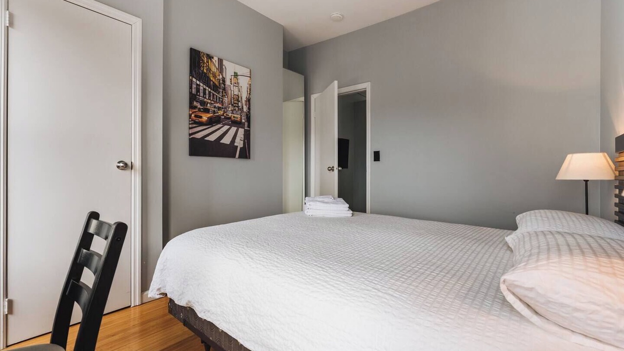 Photo of Bedroom in Clinton Hill