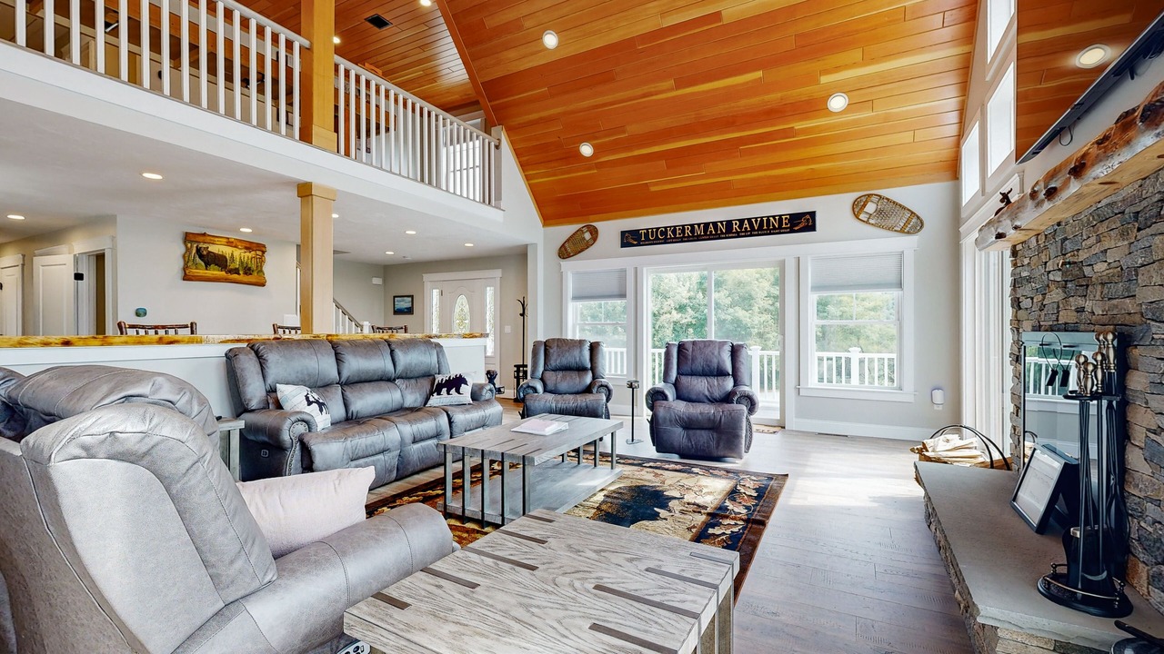 Photo of Livingroom in Intervale