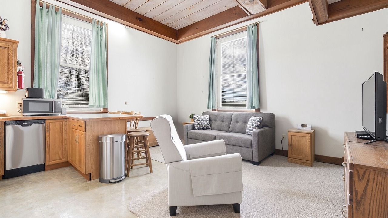 Photo of Livingroom in Bethel