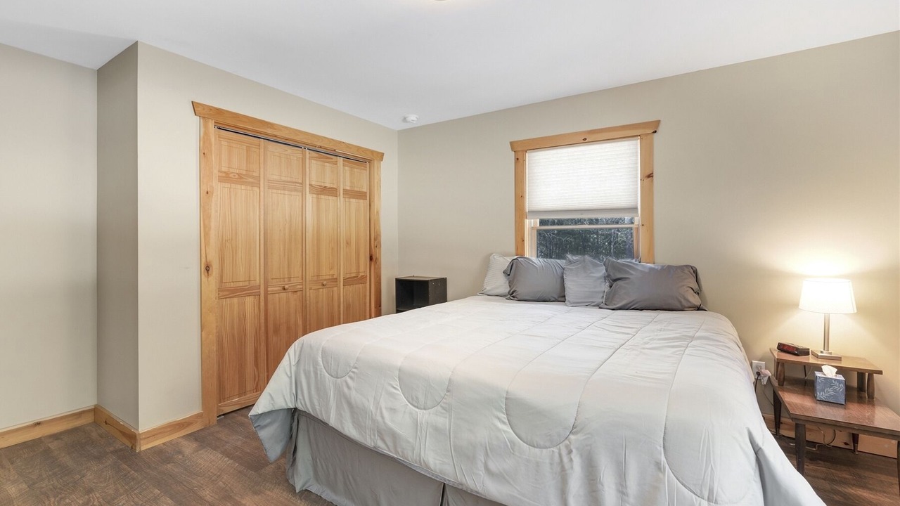 Photo of Bedroom in Bethel