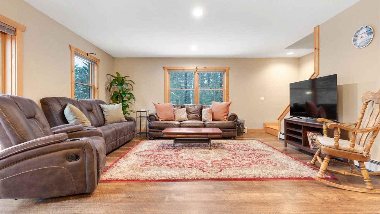 Photo of Livingroom in Bethel
