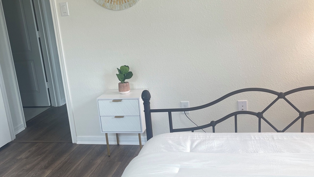 Photo of Bedroom in Iowa Colony