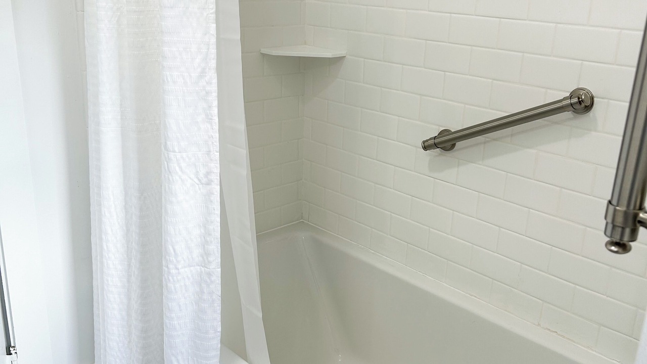 Photo of Bathroom in Marilla