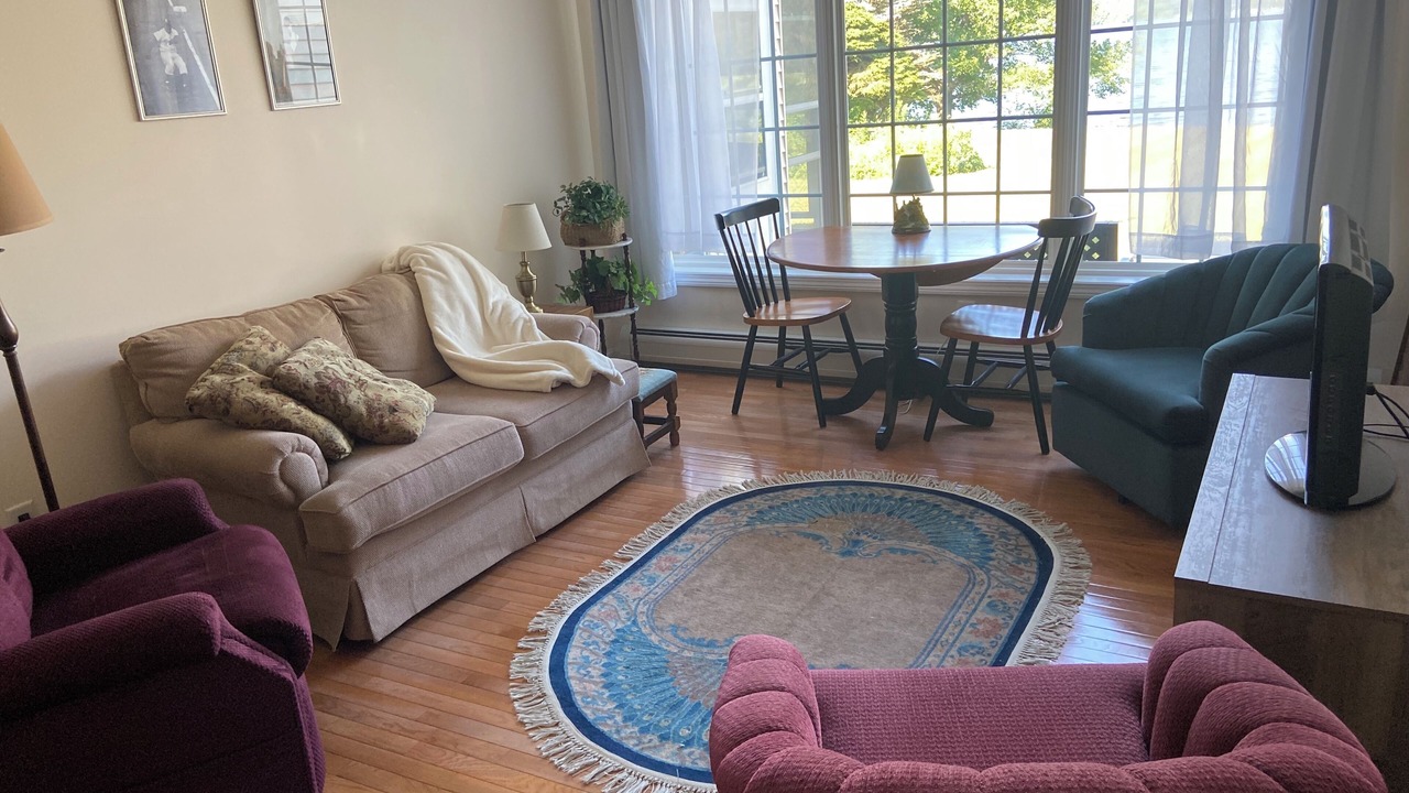 Photo of Livingroom in Lanesborough