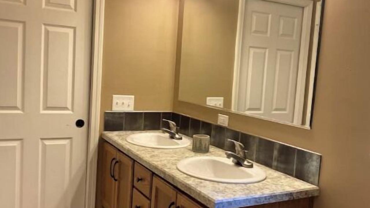 Photo of Bathroom in Kingfield