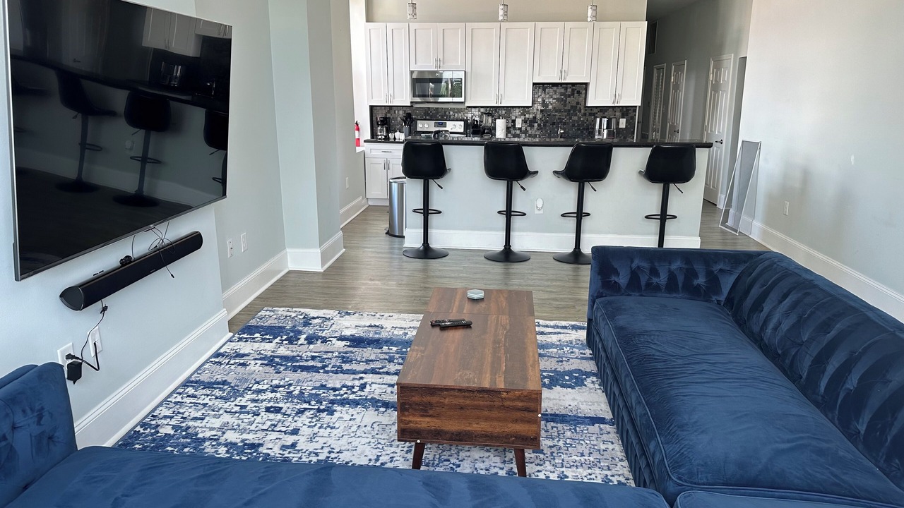 Photo of Livingroom in Downtown Baltimore