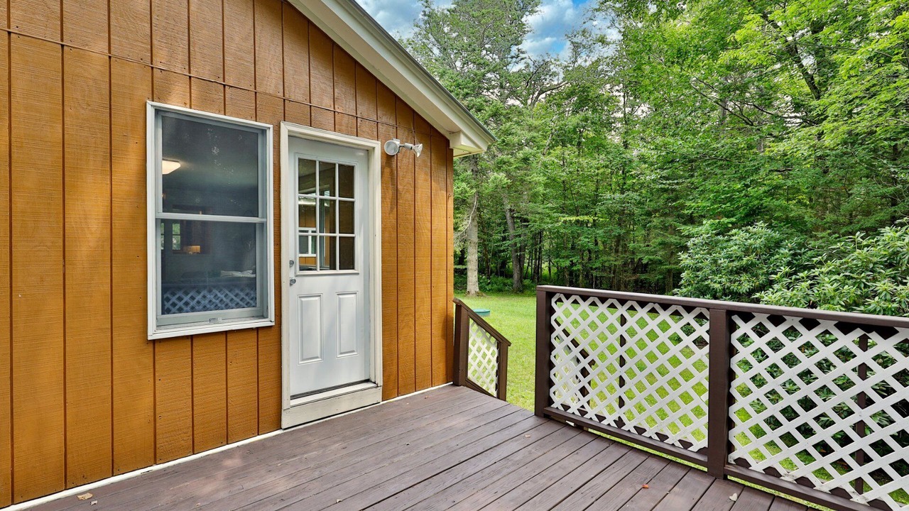Photo of Patio Balcony in East Haven  Rutland County