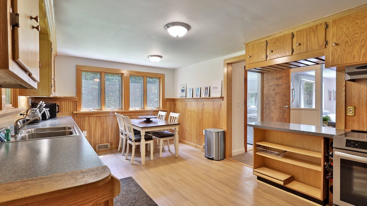 Photo of Kitchen in East Haven  Rutland County