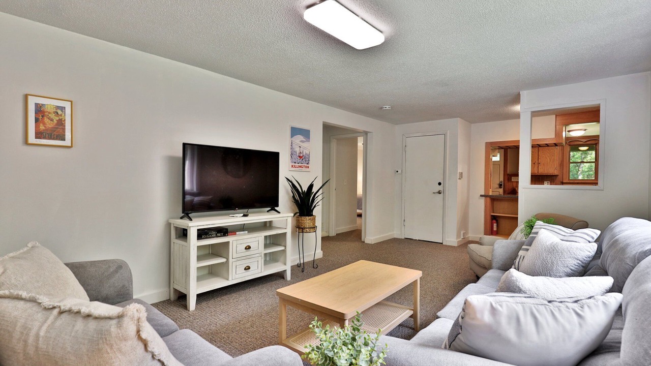 Photo of Livingroom in East Haven  Rutland County