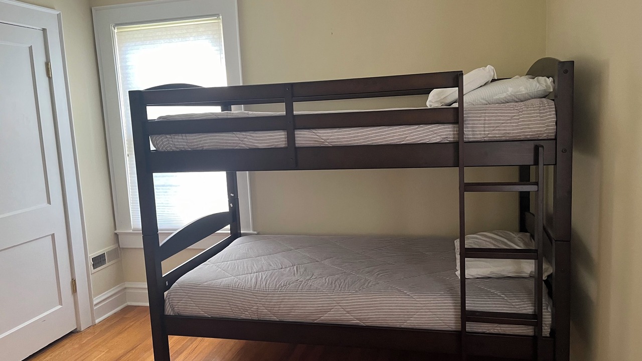 Photo of Bedroom in Lewisburg