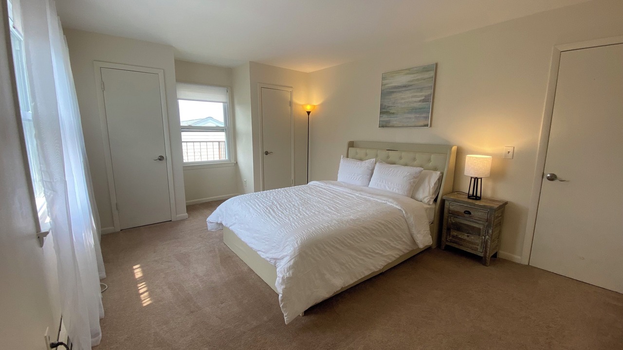 Photo of Bedroom in Belleville