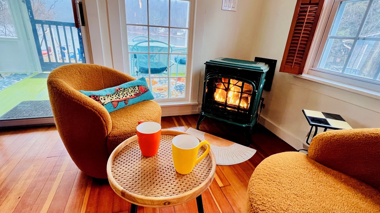 Photo of Livingroom in Hancock