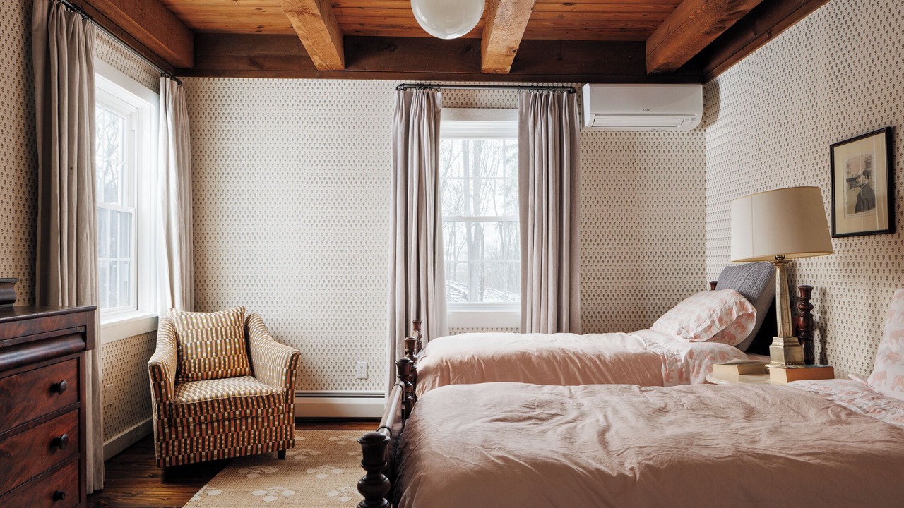 Photo of Bedroom in Hudson