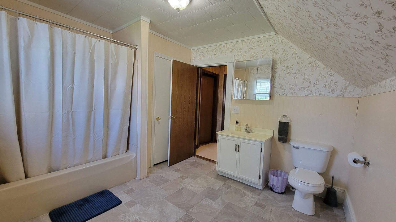 Photo of Bathroom in Newport