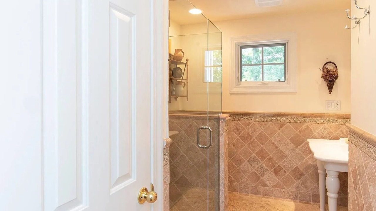 Photo of Bathroom in Water Mill