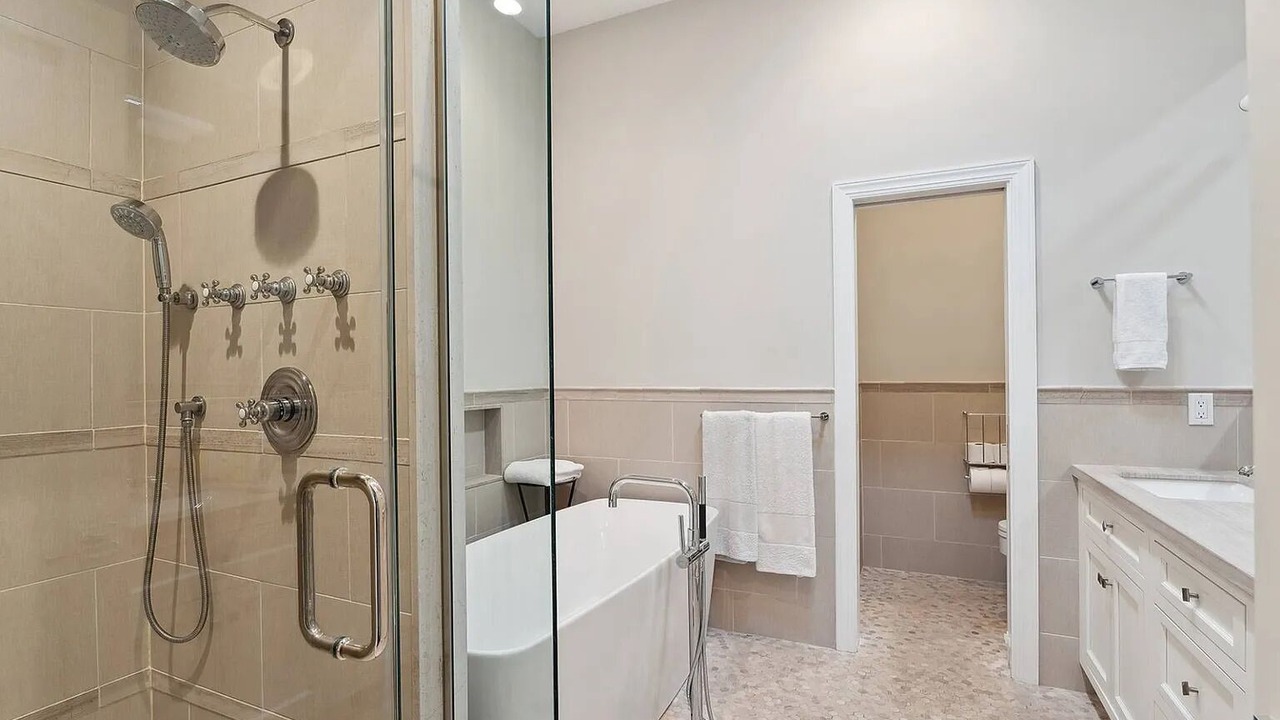 Photo of Bathroom in Water Mill