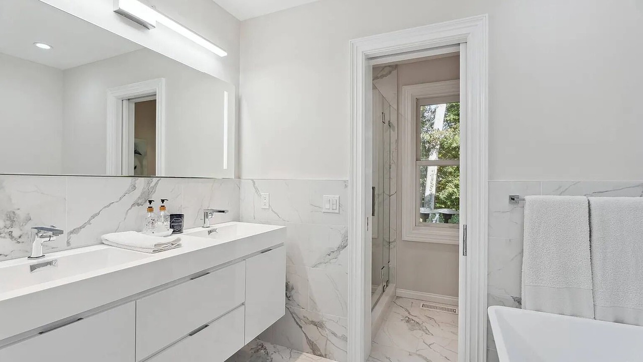 Photo of Bathroom in Water Mill