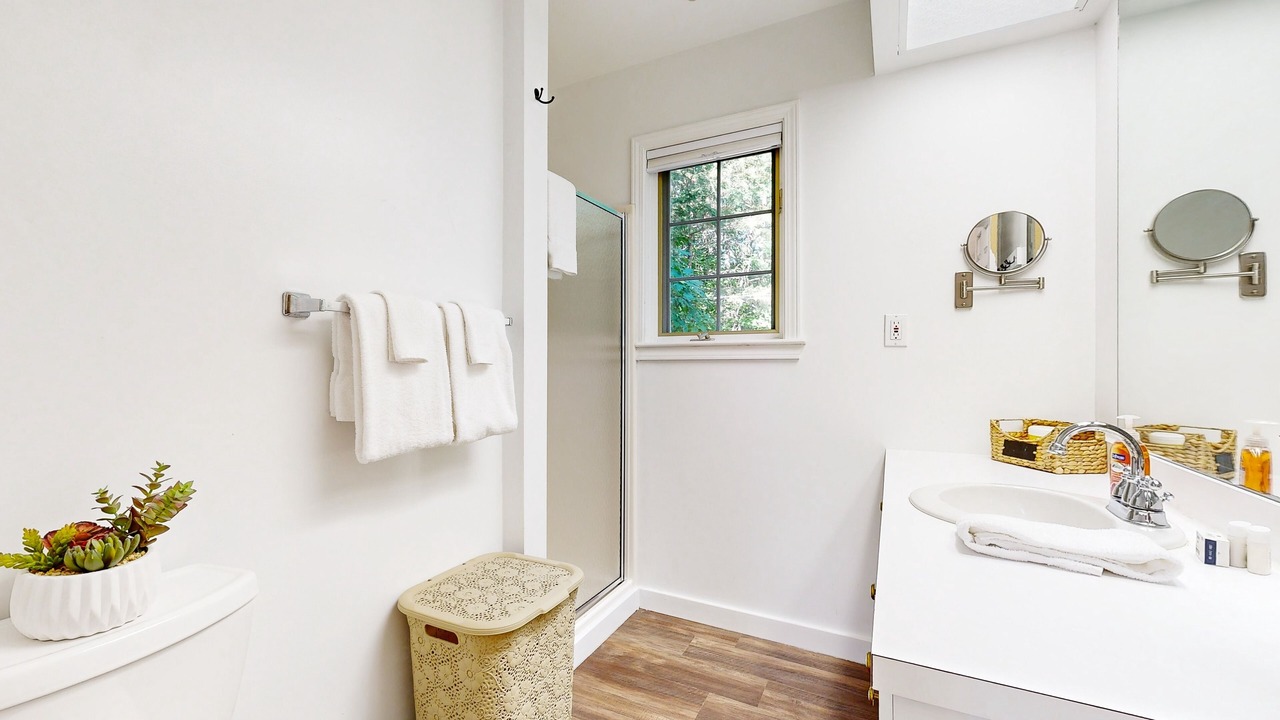 Photo of Bathroom in Birch Hill