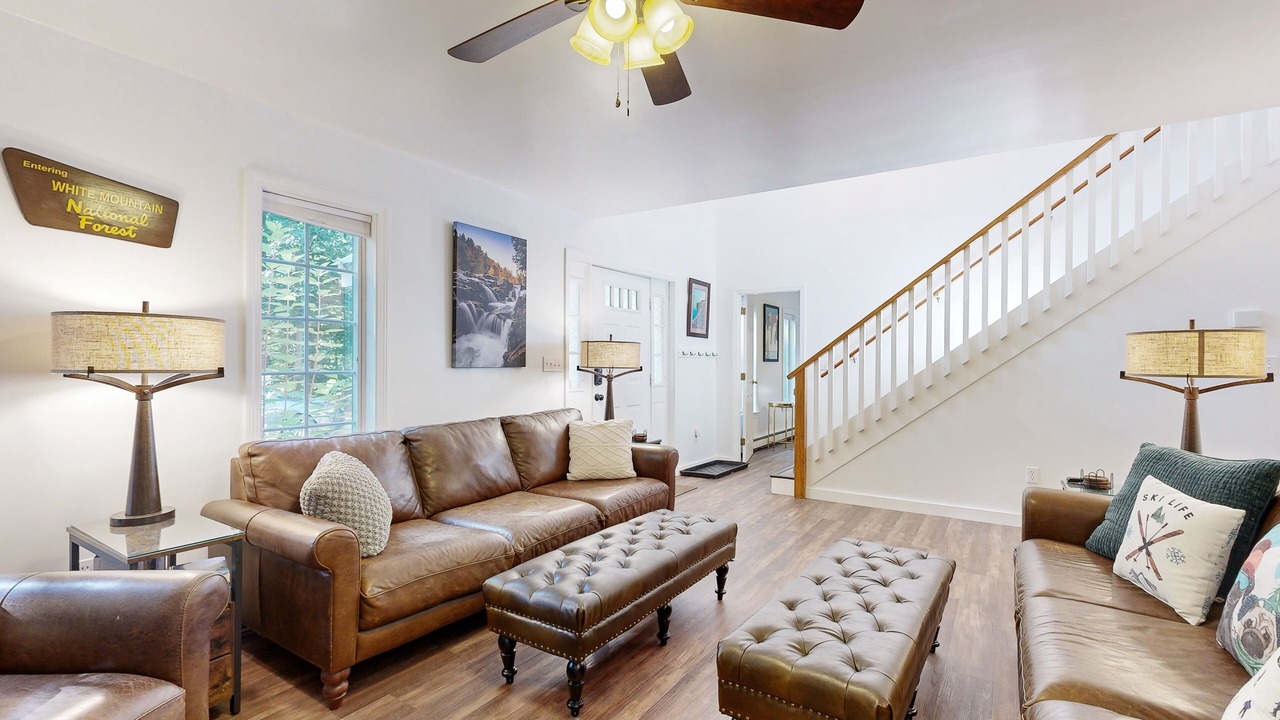 Photo of Livingroom in Birch Hill