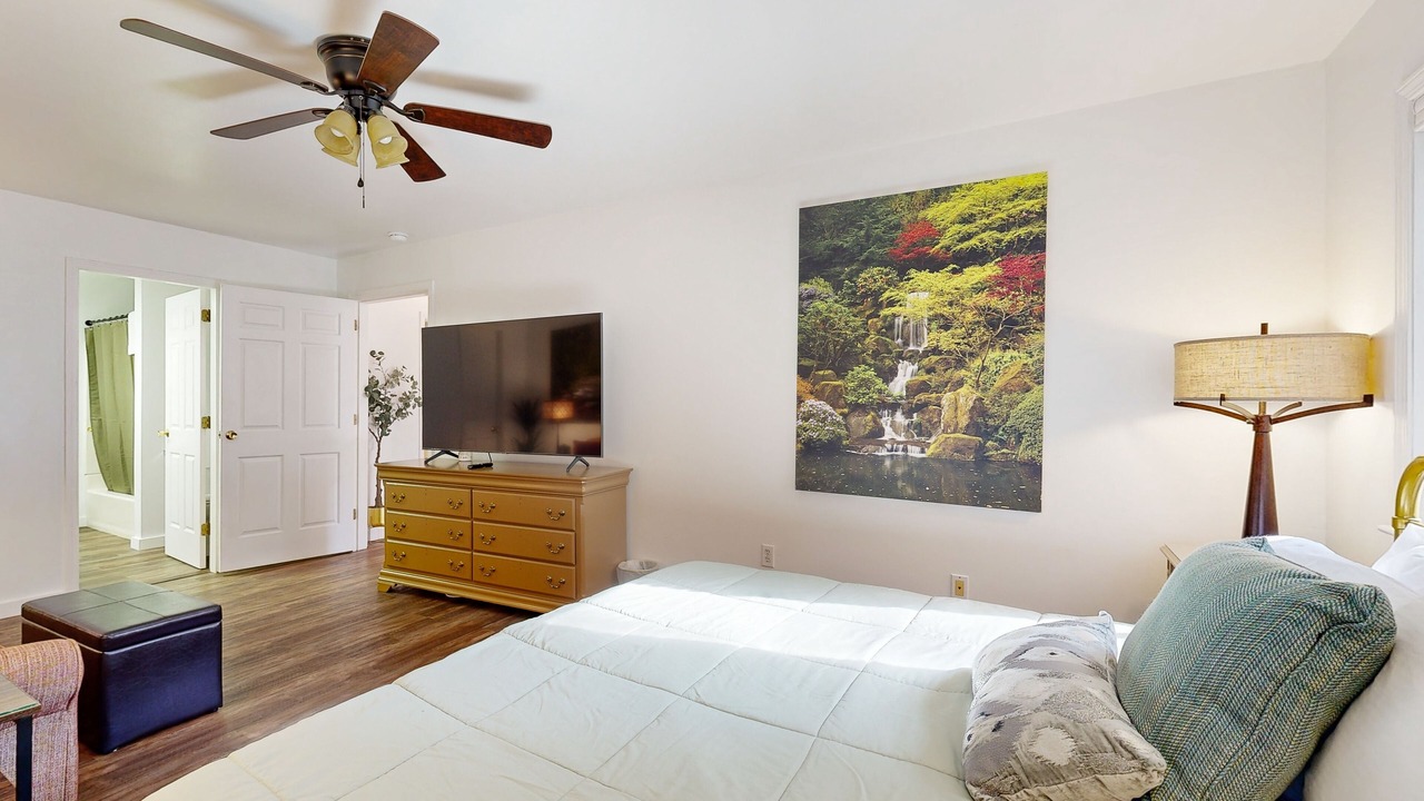 Photo of Bedroom in Birch Hill