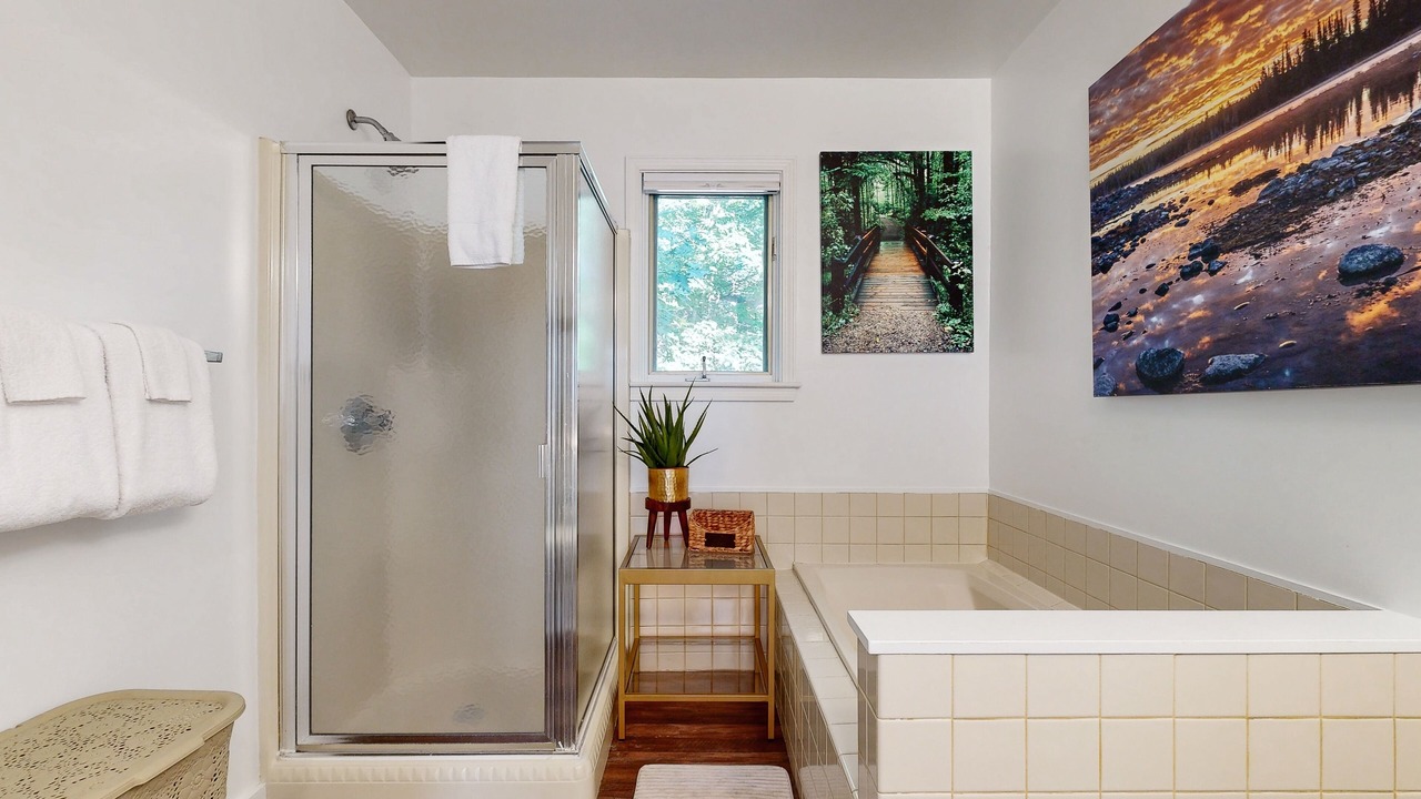 Photo of Bathroom in Birch Hill