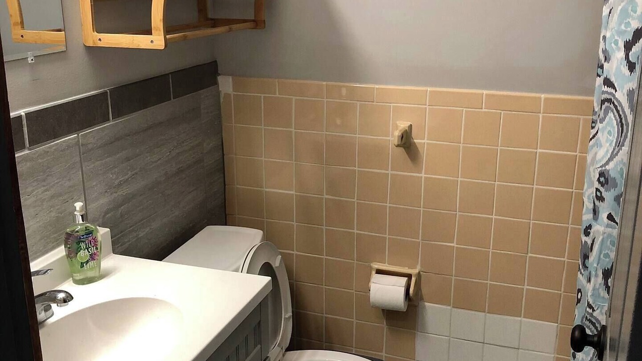 Photo of Bathroom in Bramwell
