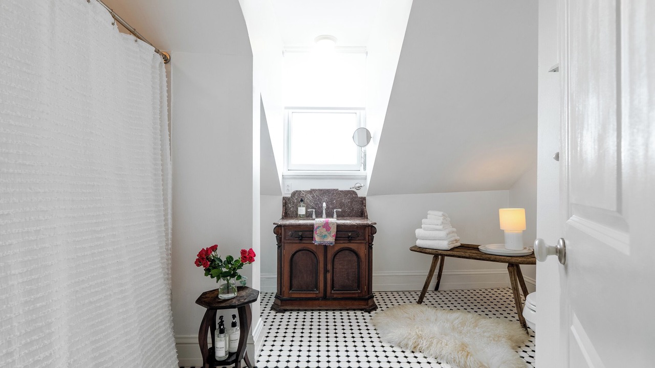 Photo of Bathroom in Hudson