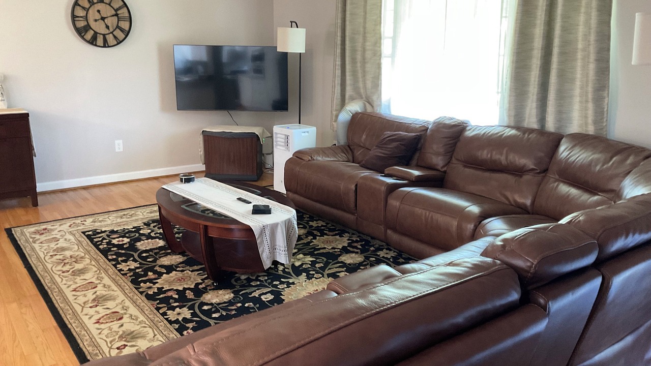 Photo of Livingroom in Old Saybrook