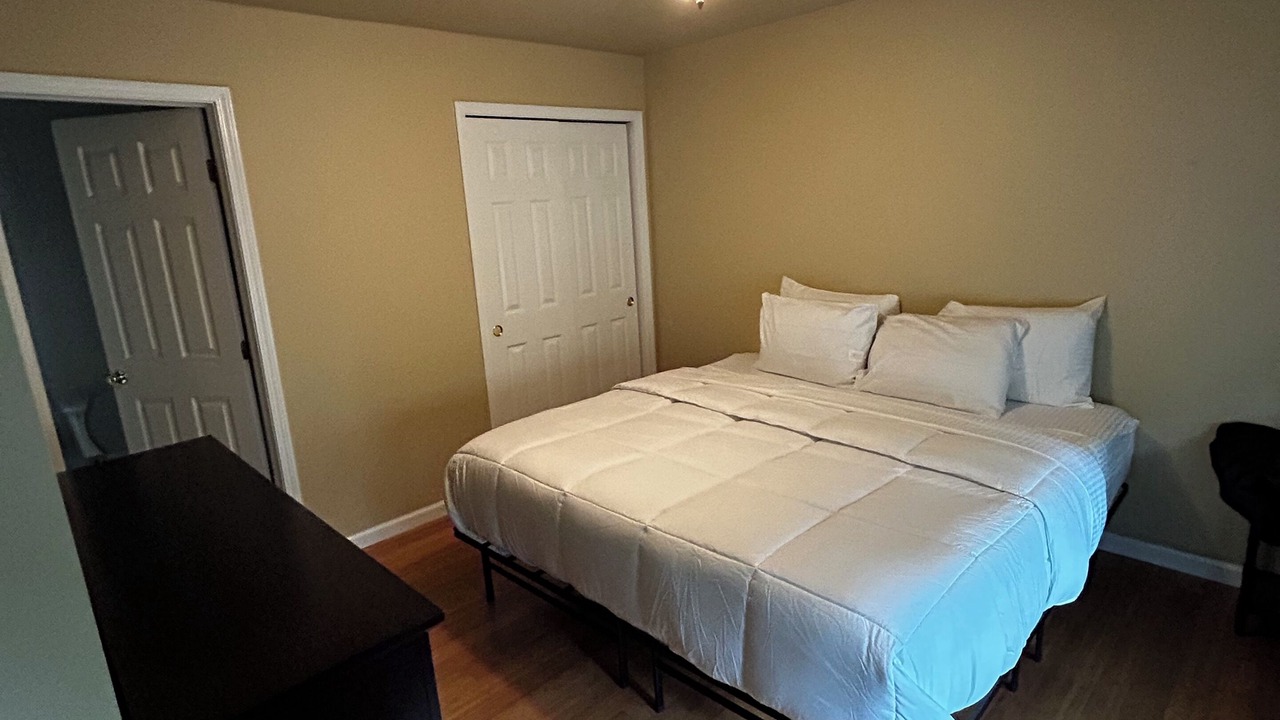 Photo of Bedroom in Ballston Spa