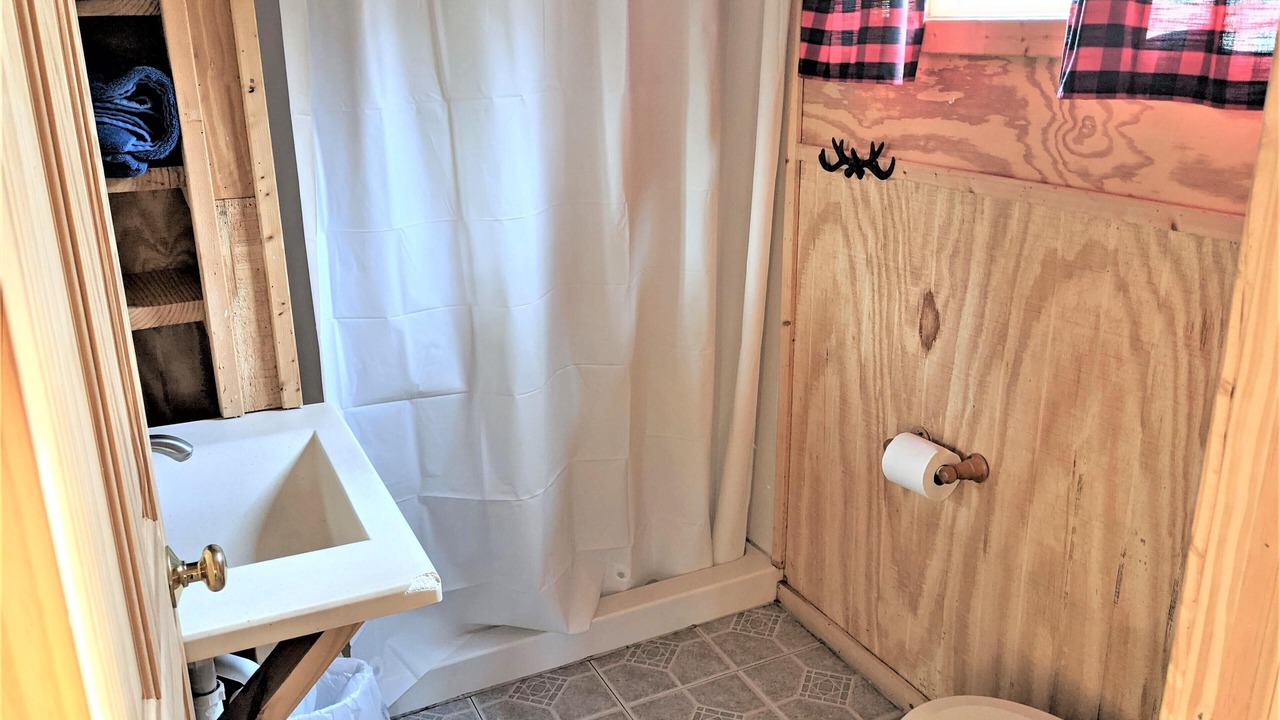 Photo of Bathroom in Hico