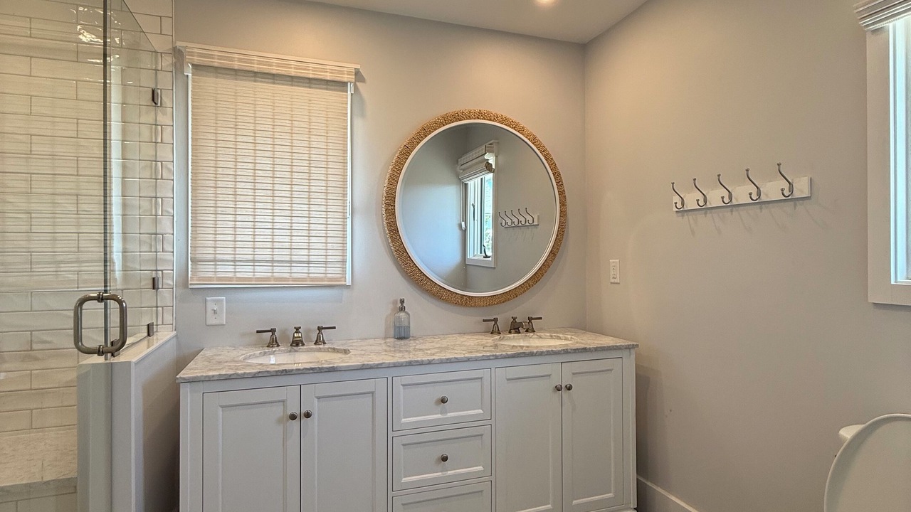 Photo of Bathroom in South Beach