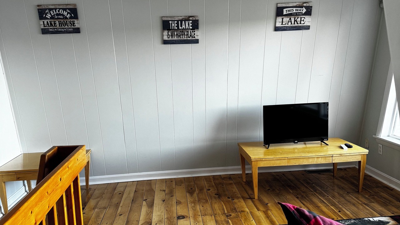 Photo of Livingroom in Laconia