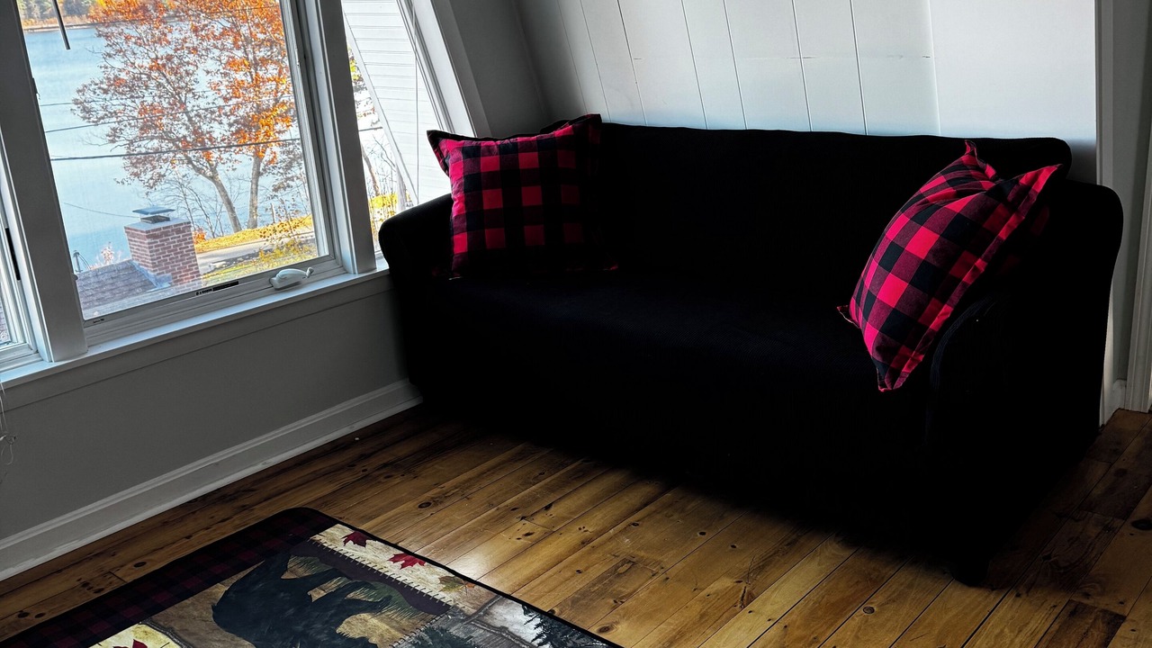 Photo of Livingroom in Laconia