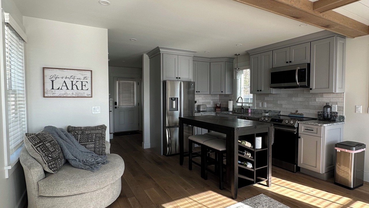 Photo of Livingroom in Laconia