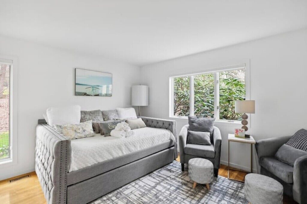 Photo of Bedroom in Amagansett North