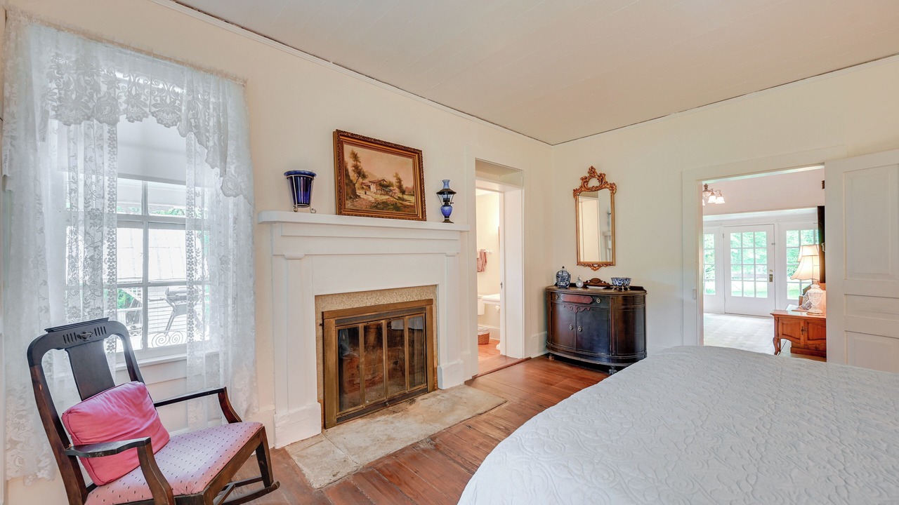 Photo of Bedroom in Stokes