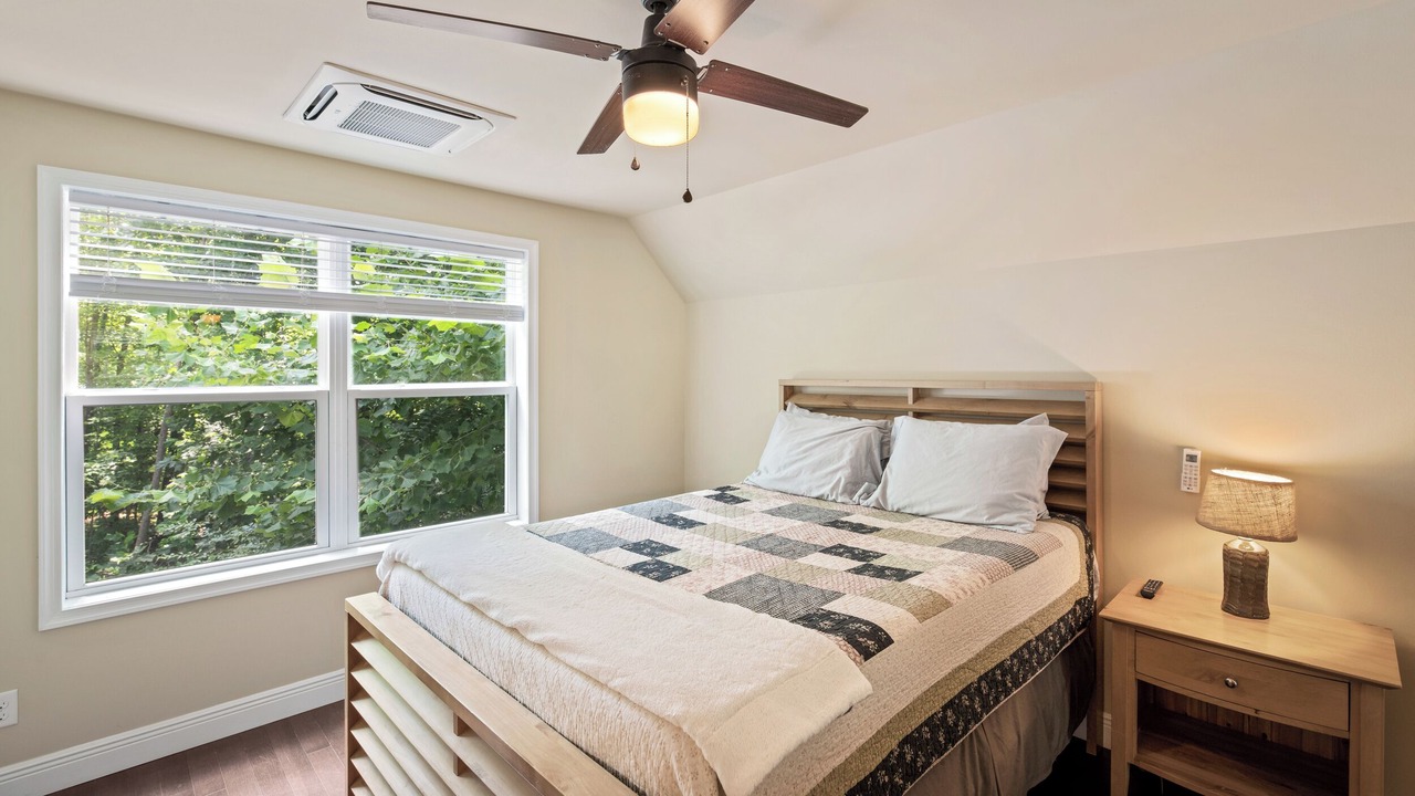 Photo of Bedroom in Lovingston
