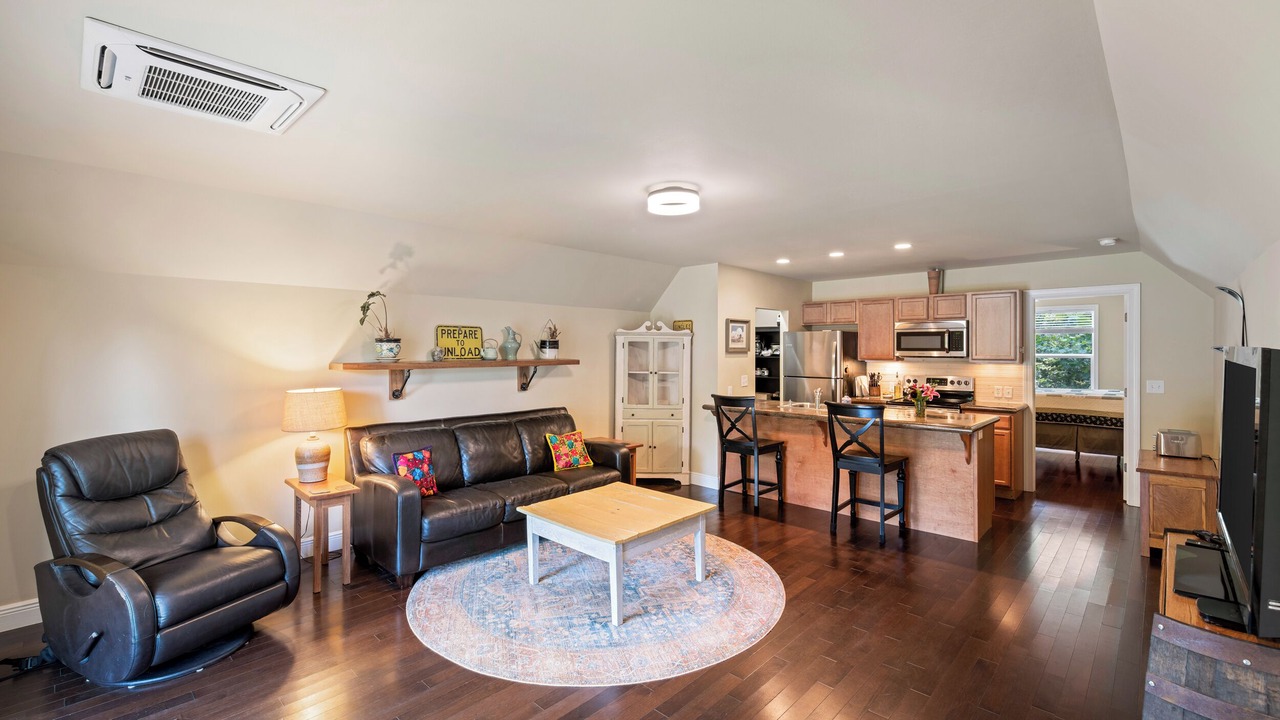 Photo of Livingroom in Lovingston