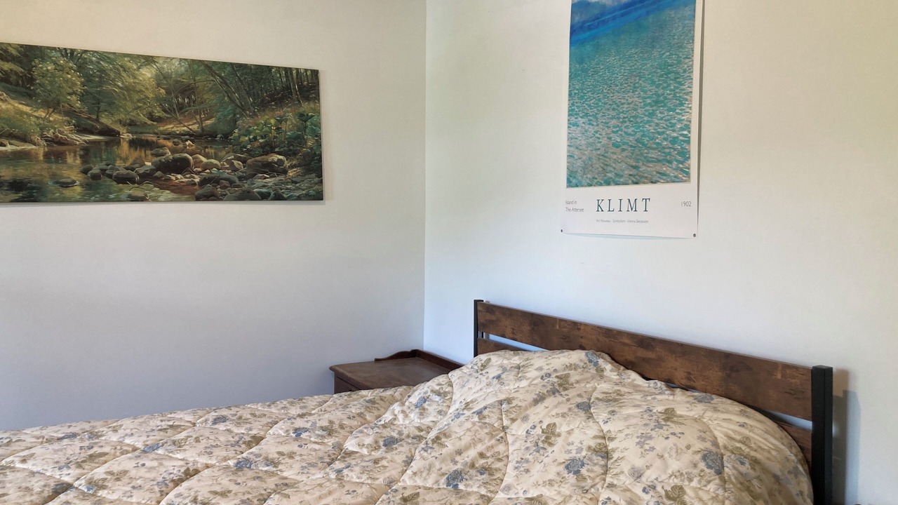 Photo of Bedroom in Huntington