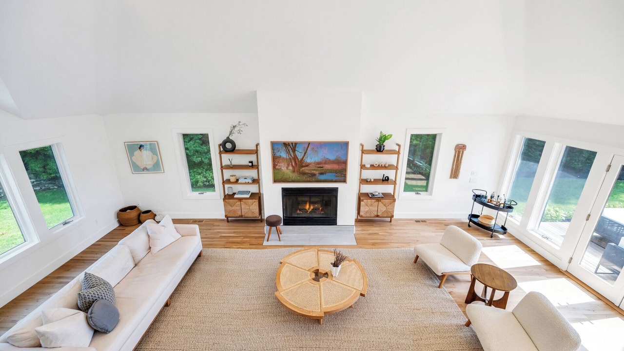 Photo of Livingroom in Southampton