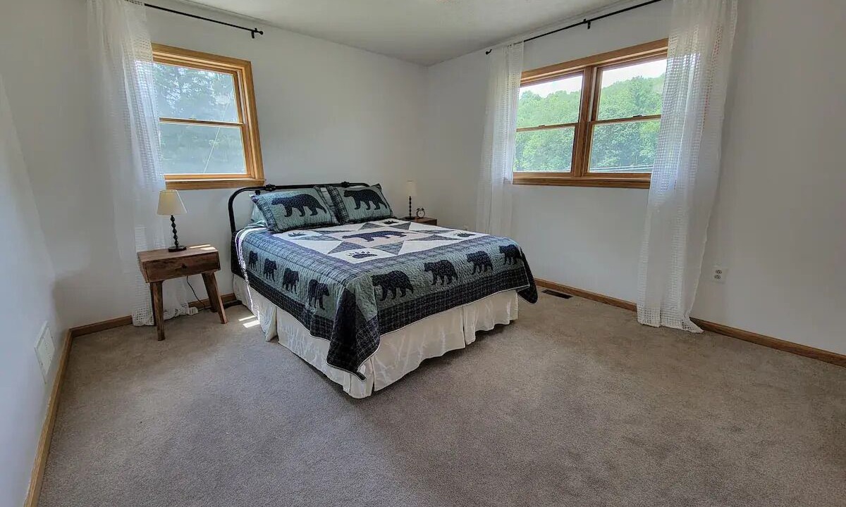 Photo of Bedroom in Swanton