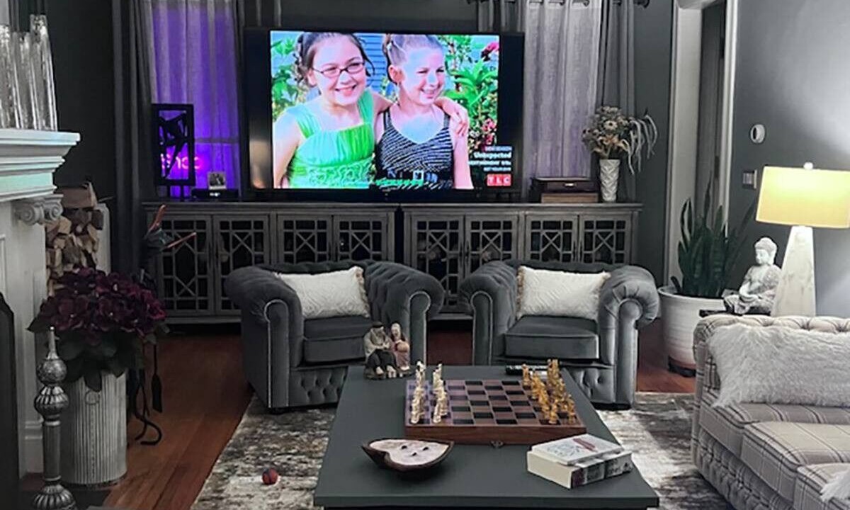Photo of Livingroom in Youngstown
