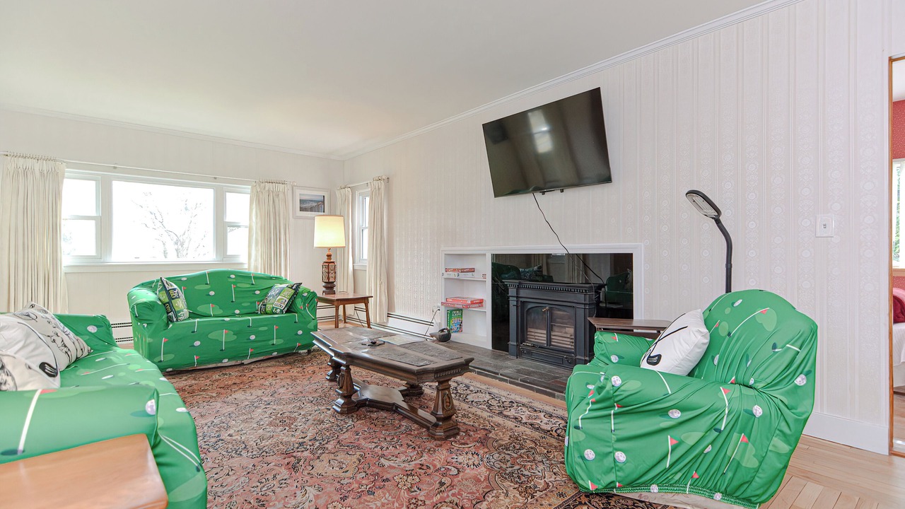 Photo of Livingroom in Adams