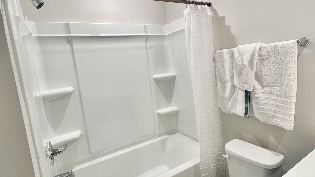 Photo of Bathroom in Kipling