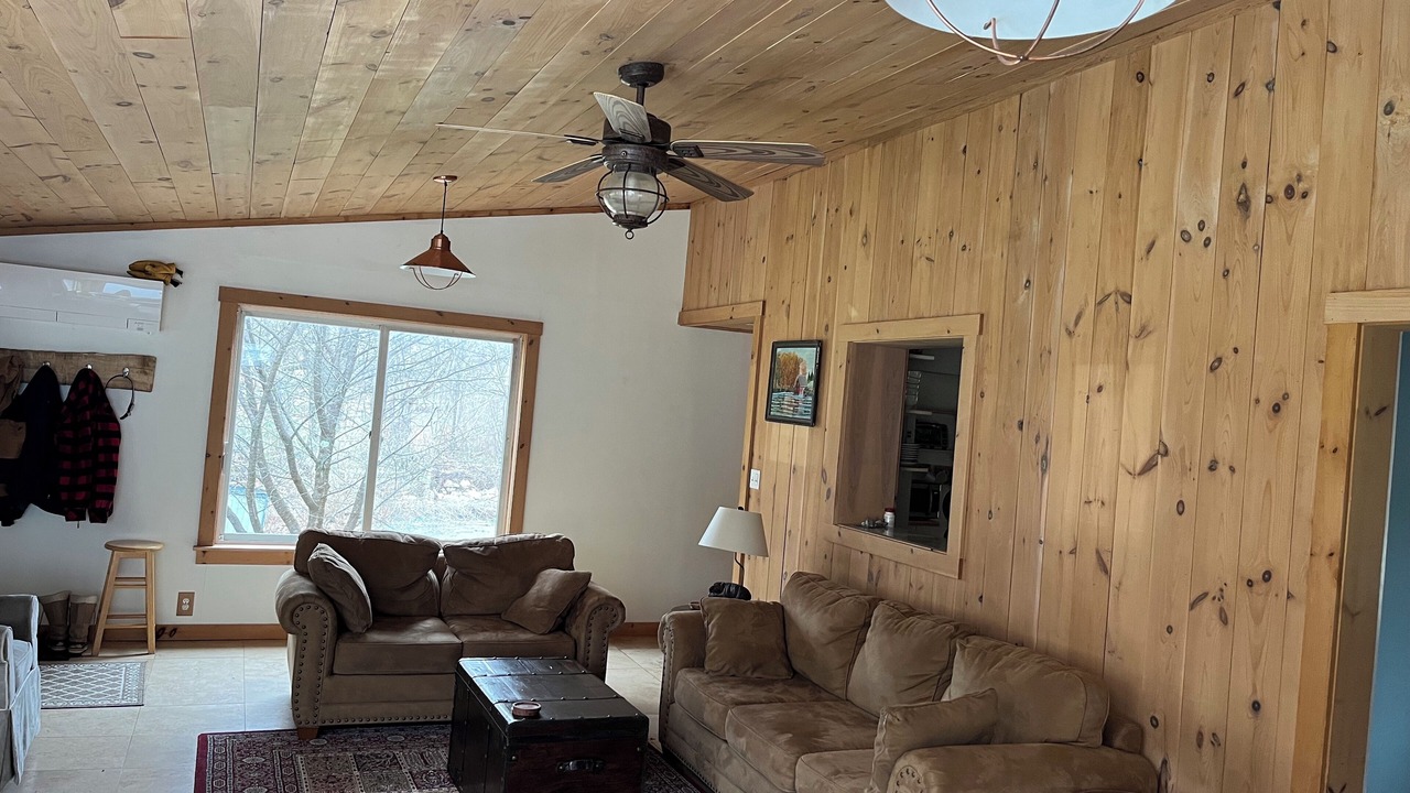 Photo of Livingroom in Mount Holly