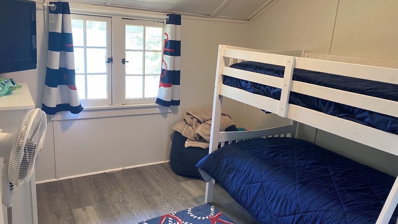 Photo of Bedroom in Town of Owasco