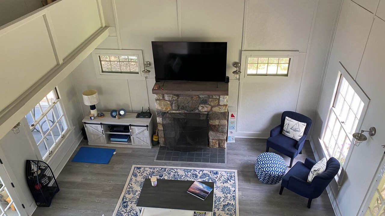 Photo of Livingroom in Town of Owasco